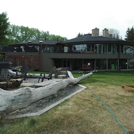 Roundhouse Grotto Bed and Breakfast Κάλγκαρι Εξωτερικό φωτογραφία