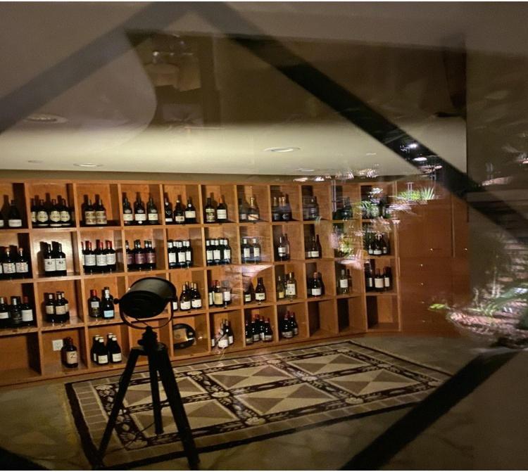 Roundhouse Grotto Bed and Breakfast Κάλγκαρι Εξωτερικό φωτογραφία